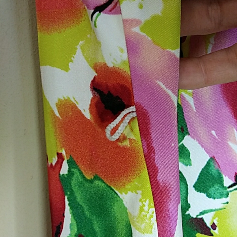 Dress - Picture 6 of 6